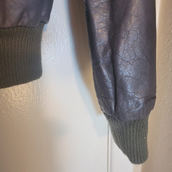 Vintage Wilson Leather Jacket - Picture 3 of 9